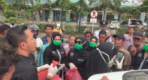 KOPAP Bagikan Sembako Kepada Sopir Angkot, Becak, Ojol di Medan