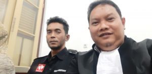 Suami Kabur dari Penggrebekan, Istri Malah Ditangkap Polisi saat Gosok Pakaian
