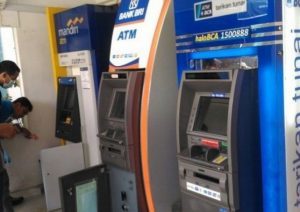 Mulai Besok, Limit Penarikan Tunai di ATM Mandiri jadi Rp20 Juta