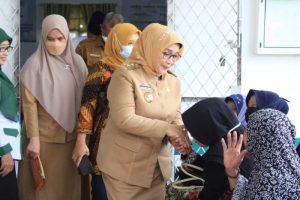 Baznas Labuhanbatu Salurkan Zakat