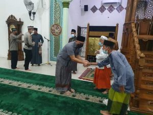 Gelar Suling, Kapolres Labuhanbatu Salurkan Alquran