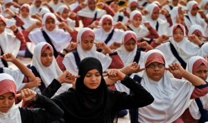 Duh, Siswi Muslim Kembali Dilarang Berhijab Oleh Universitas di India