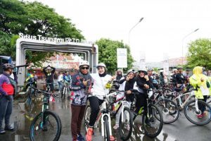 Promosikan Destinasi Wisata Sejarah, Peserta Fun Bike Disbudpar Aceh Antusias