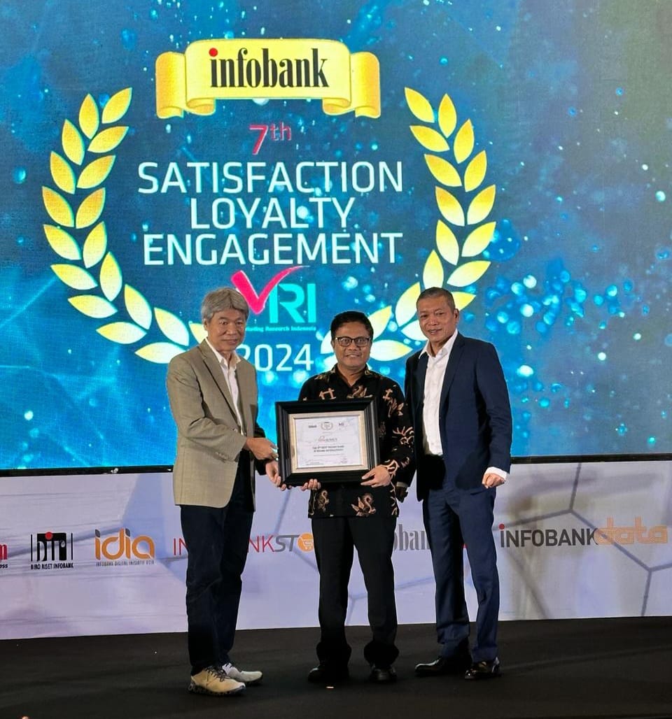 Bank Sumut Raih 3 Penghargaan di Infobank SLE Awards