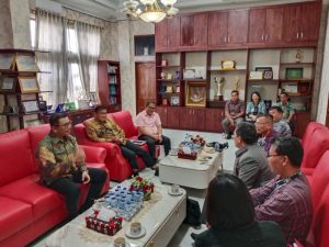 Pjs Bupati Toba Dukung Tim Pesparawi Toba untuk Berlaga di Ajang Nasional 2025