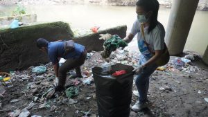 PLN Icon Plus SBU Regional Sumbagut Gelar Aksi “Zero Waste Warriors” di Sungai Babura Kampung Sejahtera