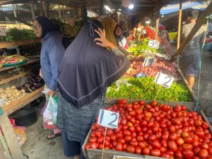 Terganggu Demand, Harga Cabai Merah Sentuh 16 Ribu Per Kg