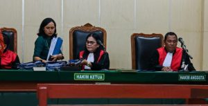 Hakim Cecar Saksi Tor Ganda Soal Jatah Cuti Pasca Keputusan PHK