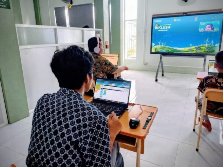 Bangkit dari Kode, PLN Icon Plus Hadirkan Kelas Coding Inklusif untuk Anak Autisme