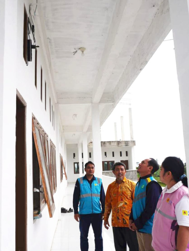 Semangat Kemerdekaan, PLN Icon Plus Sumbagut Hadirkan internet Gratis dan Sarana Kebersihan bagi Sekolah
